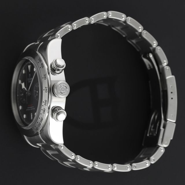 Tudor Heritage Black Bay M79350-0004 Image 3